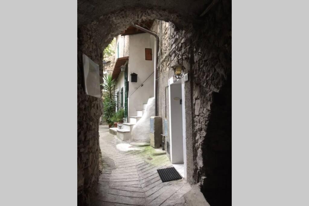 Vila Casa Venezia In Airole, Liguria, Italy Exteriér fotografie